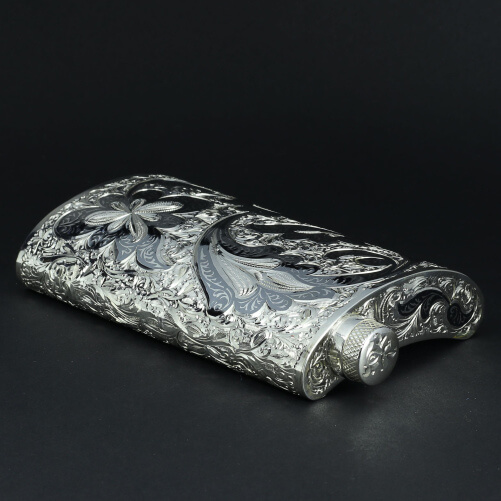 Изображение «Серебряная фляга Кубачи орнамент»