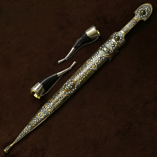 Изображение «Набор кавказский кинжал с эмалью и рога большой»