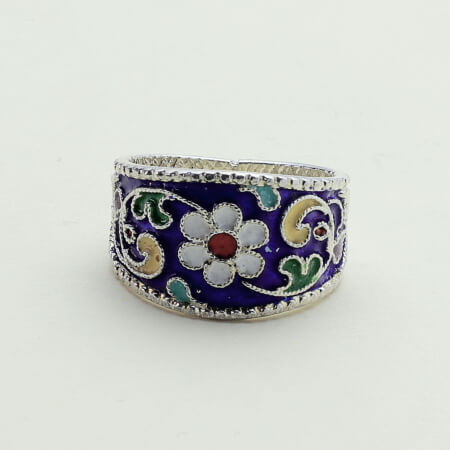 Изображение «Кубачинское кольцо с эмалью»