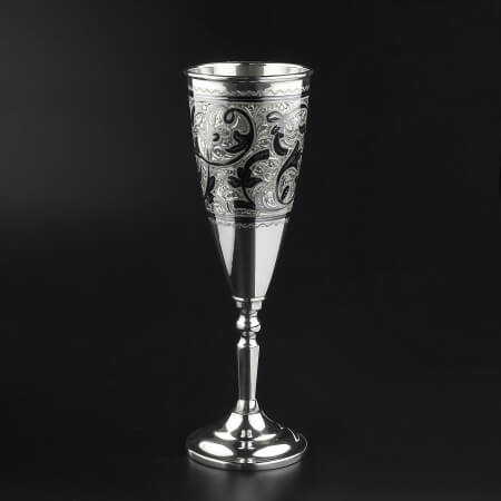 Изображение «Серебряный бокал для шампанского Кубачи»