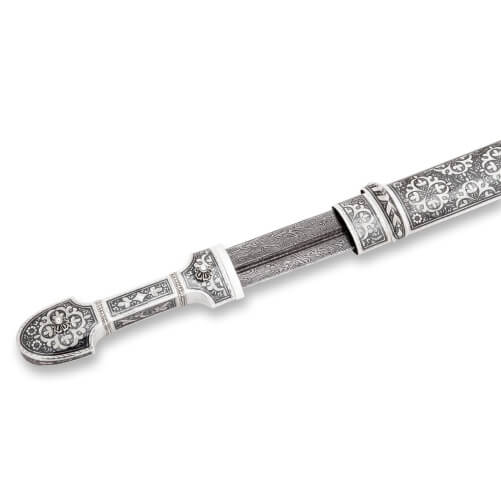 Изображение Кубачинский кинжал с серебром и дамаском