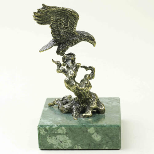 Изображение «Статуэтка из бронзы Орел на ветке»