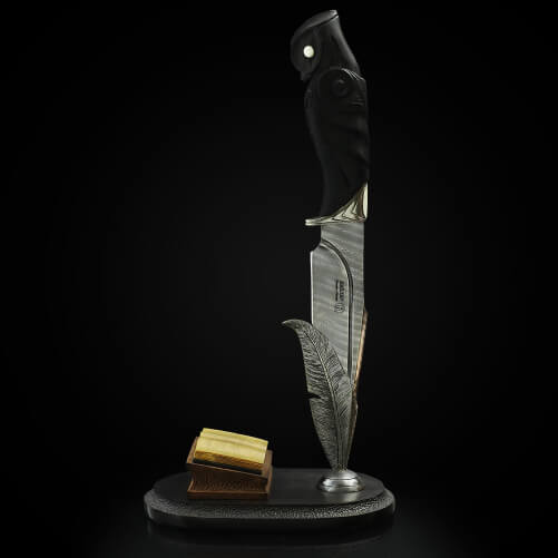 Изображение «Авторский нож Сова на подставке»