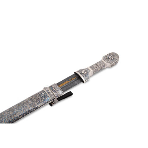 Изображение Кубачинский кинжал с серебром и золотой насечкой