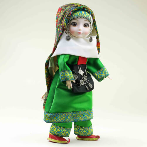Изображение Кукла в национальном костюме средняя 4