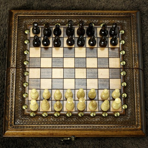 Изображение «Нарды и шахматы плетенка 30 см.»