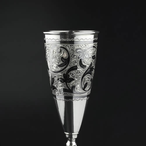Изображение «Серебряный бокал для шампанского Кубачи»